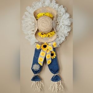 Scarecrow Sunflower Wreath Fall Decor Halloween Hand Crafted